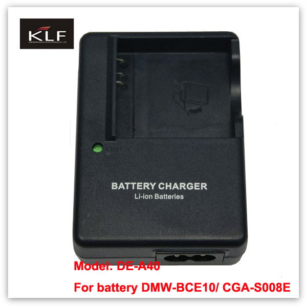 Camera charger DE-A40 for Panasonic camera battery CGA-S008E